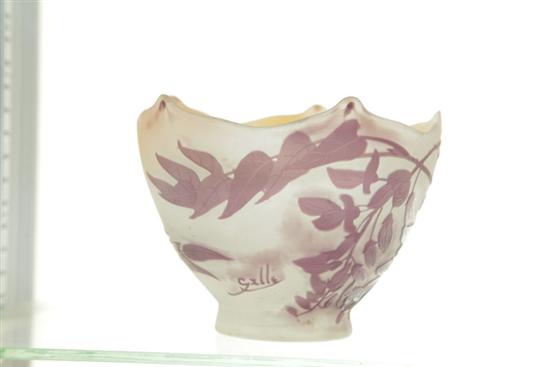 GALLE CAMEO BOWL. Shaped rim with