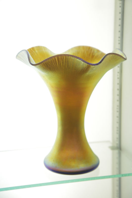 STEUBEN GOLD AURENE VASE Iridescent 11036c