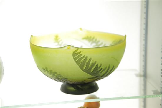 GALLE CAMEO GLASS BOWL. Green 