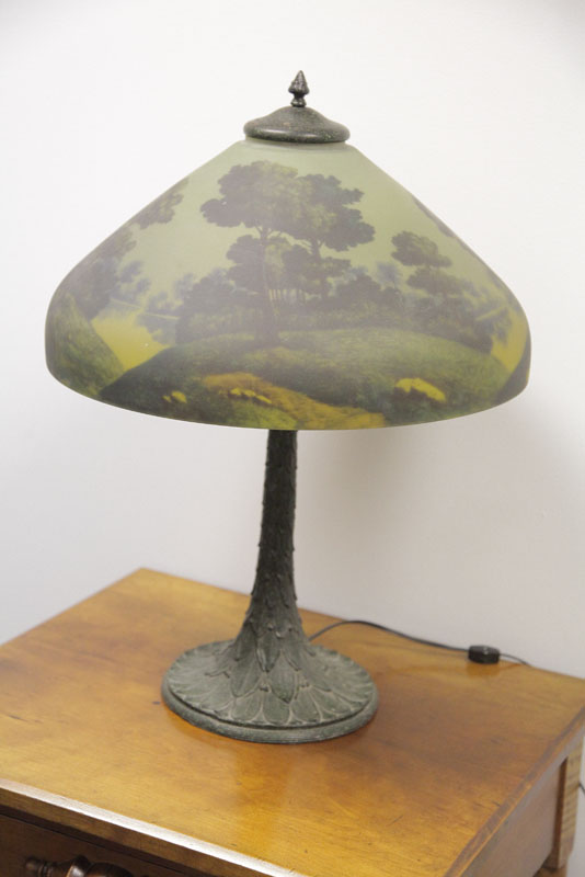 TABLE LAMP WITH REVERSE PAINTED