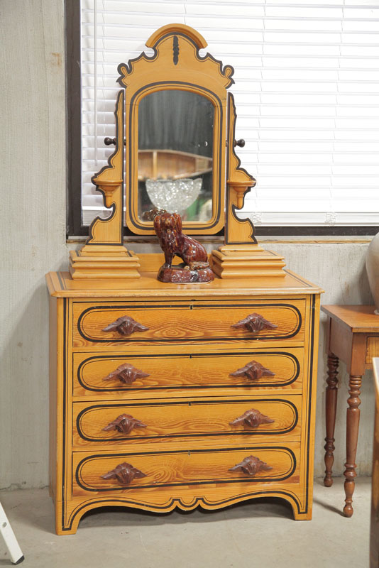 CHEST OF DRAWERS WITH MIRROR. Grain