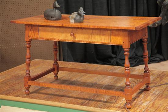 DAVID T SMITH LOW TABLE Curly 1104a9