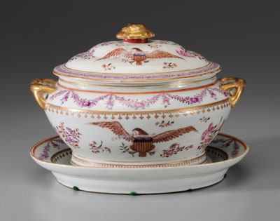 Export Style Porcelain Tureen possibly 110f47
