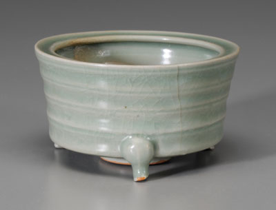 Longquan Ceramic Tripod Censer 11118f