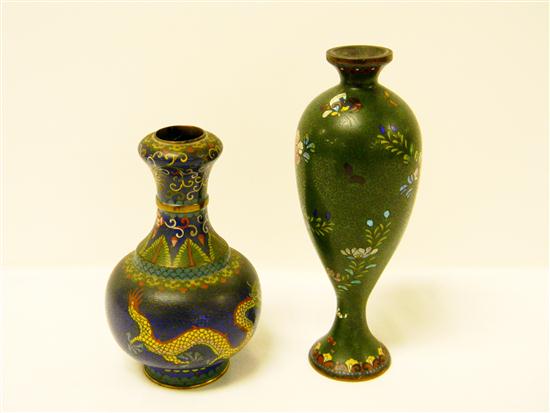 Two cloisonne vases one green 10fe77