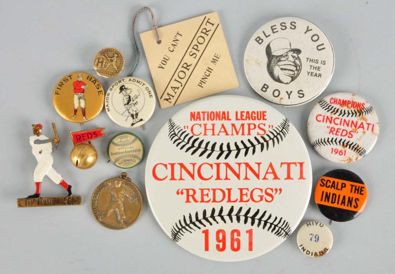 Lot of 13: Vintage Baseball Pins & Buttons.