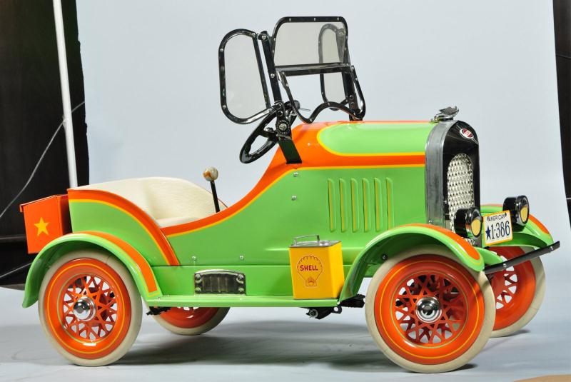 American National Cord Pedal Car. 
Description