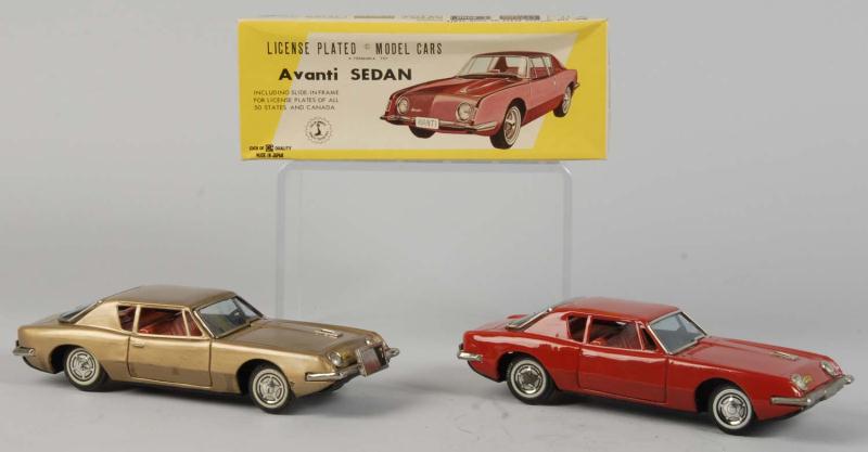 Lot of 2 Tin Litho Avanti Sedan 113074