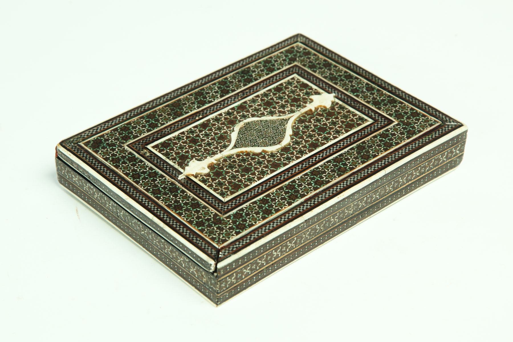 INLAID BOX Middle Eastern or 11367f