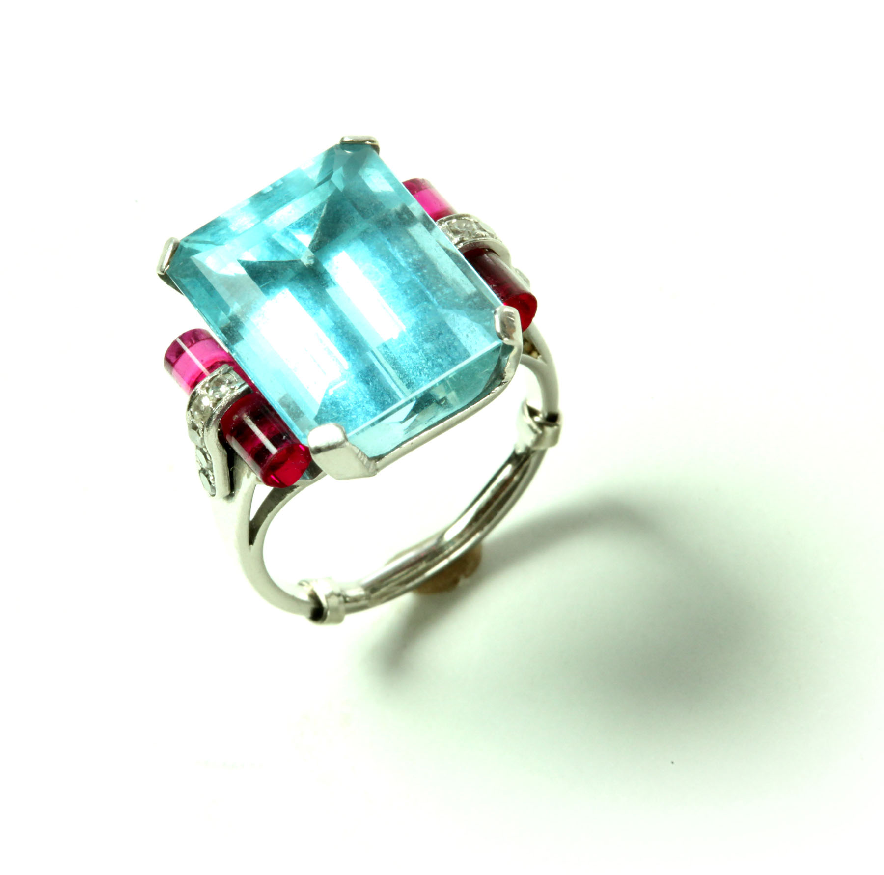 ART DECO AQUAMARINE RING 1920 1940  11374a