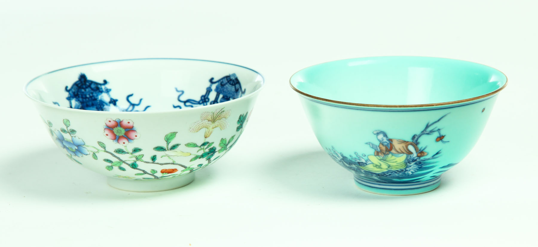 TWO EXPORT STYLE BOWLS China 113768