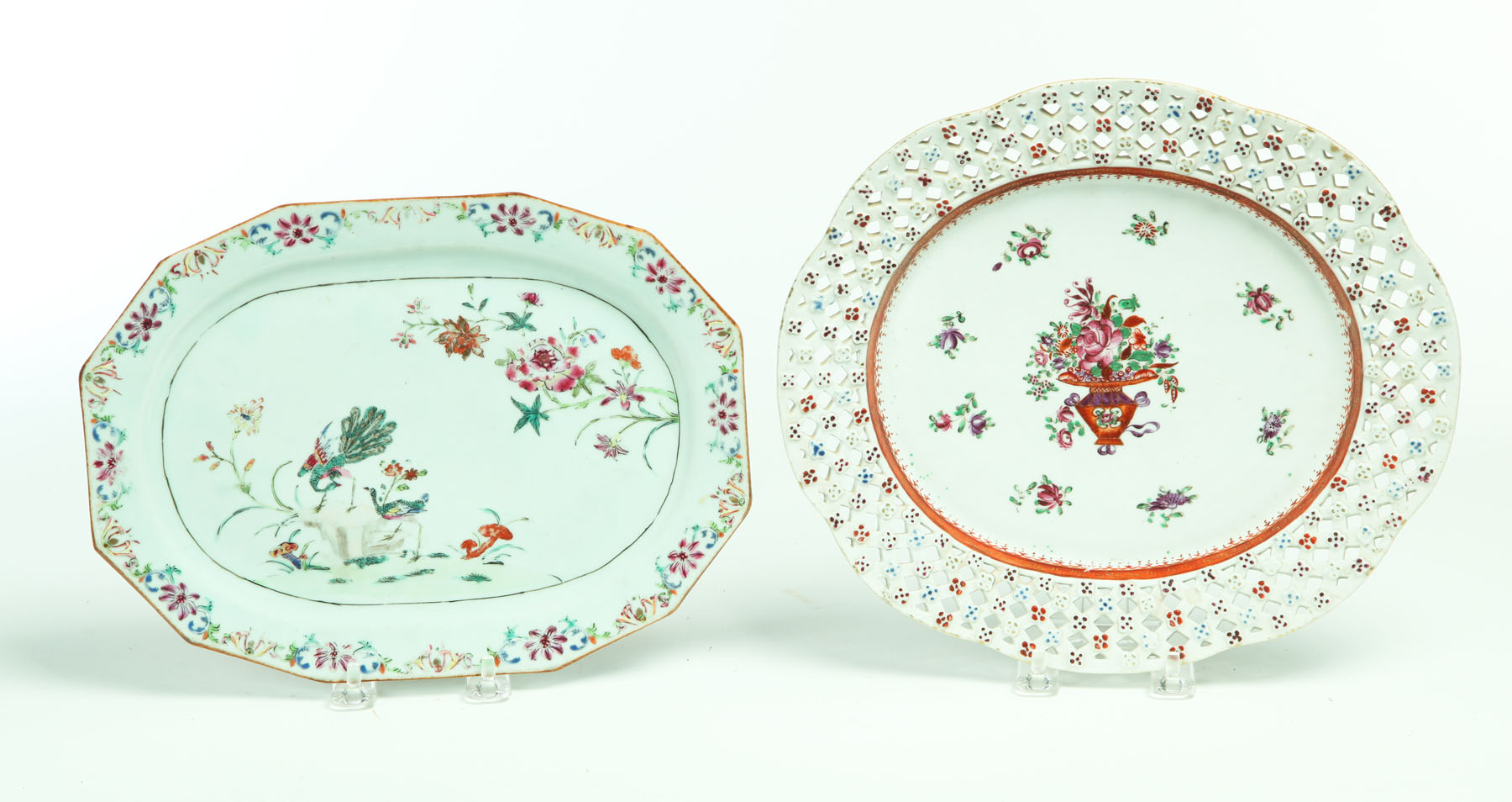 TWO EXPORT STYLE TRAYS China 113818