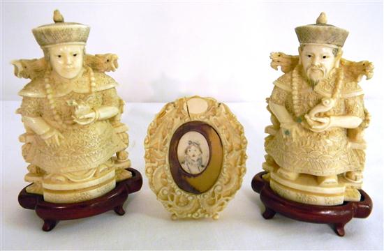 Chinese 20th C pair of ivory 113878