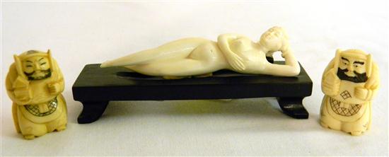 Chinese 20th C two small ivory 11387c