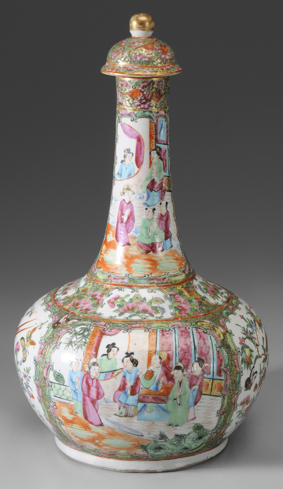 Famille Rose Lidded Water Jug Chinese