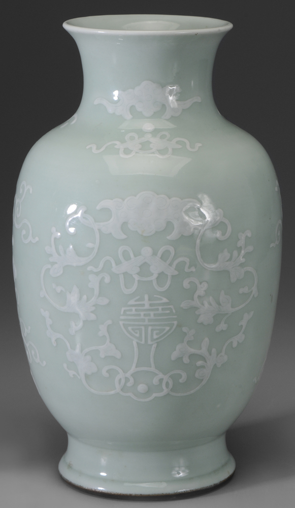 Celadon Vase Chinese late Qing early 1139ac