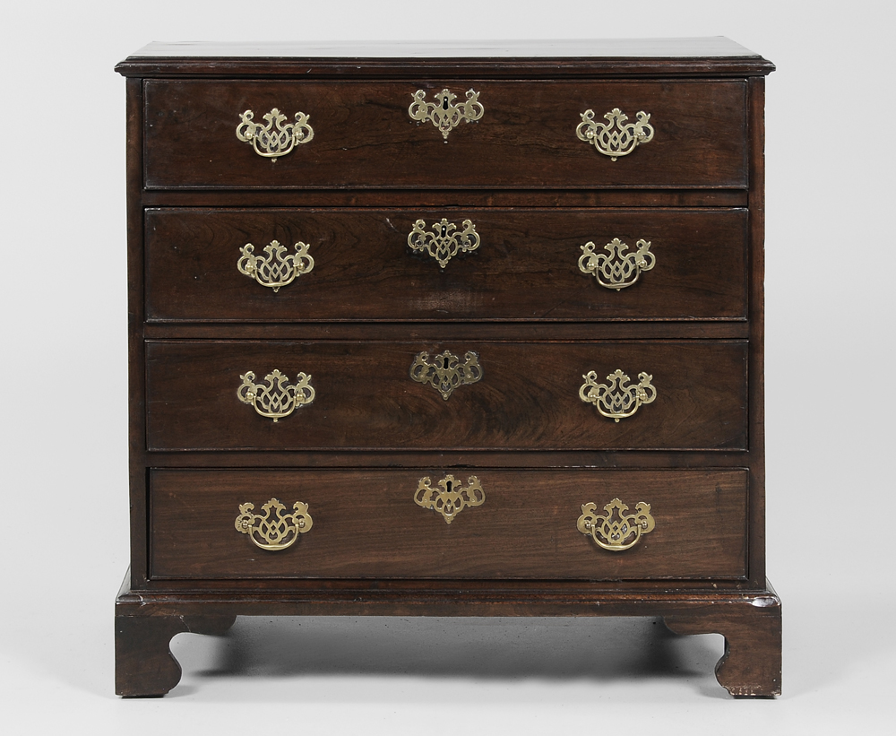 Chippendale Figured Mahogany Bachelor s 113a1c