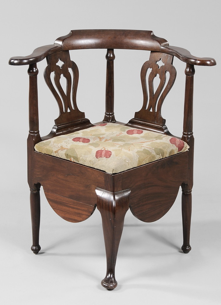 Queen Anne Mahogany Corner Chair