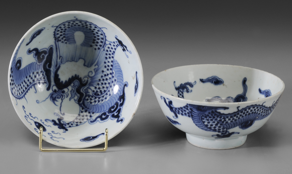 Pair Blue and White Porcelain Bowls