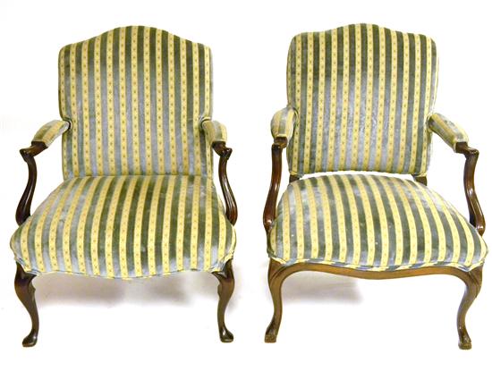 Pair open armchairs mahogany frame 1117ed