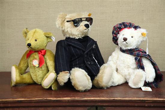 THREE STEIFF BEARS. Petsy replica