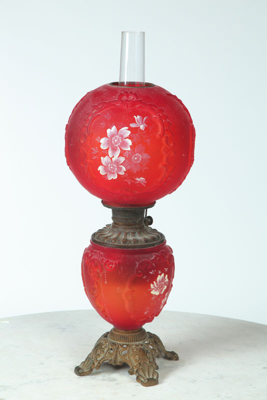 GONE WITH THE WIND LAMP Red Satin 111bb1