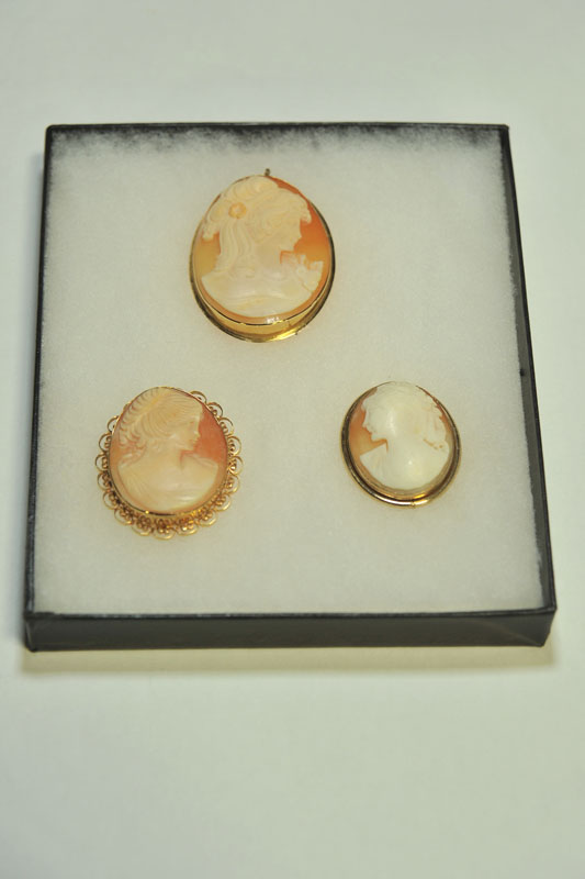 THREE CAMEO BROOCHES All late 114f33