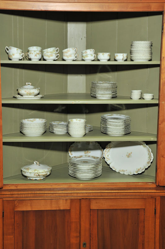 SET OF HAVILAND CHINA. In ''The