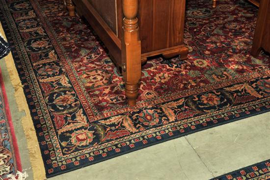 A PAIR OF ORIENTAL STYLE RUGS  114fa0