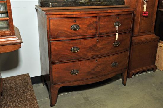 CHEST OF DRAWERS Bowfront Mahogany 114fbe