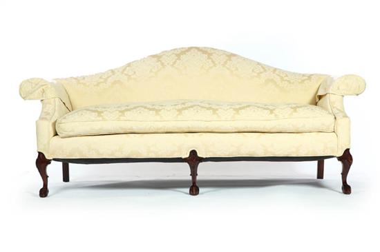 CHIPPENDALE STYLE SOFA American 115088