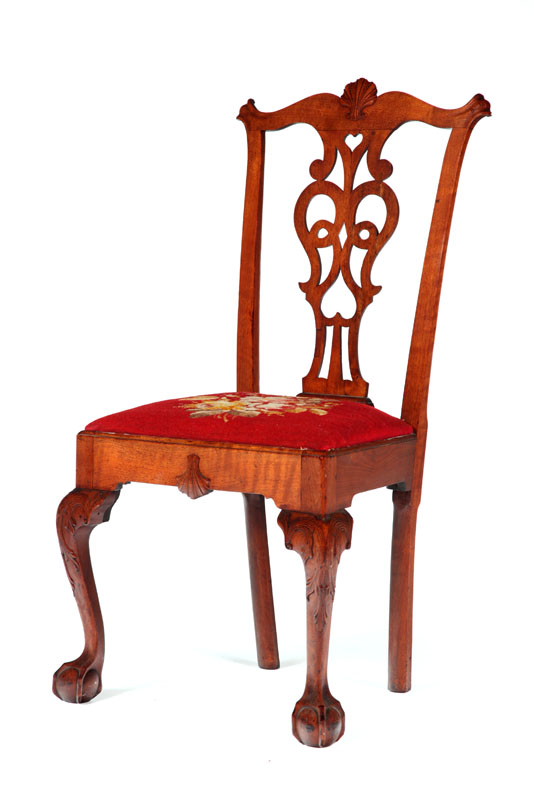 CARVED CHIPPENDALE STYLE SIDE CHAIR  115092