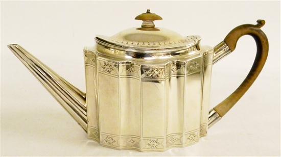 Sterling teapot with floral and 115256