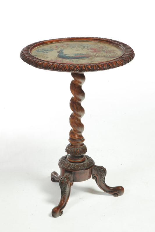 ROCOCO REVIVAL FIRESCREEN TABLE  115ca7