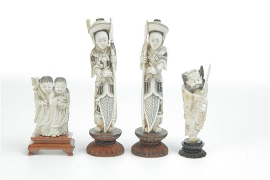 FOUR IVORY CARVINGS China early 115d89