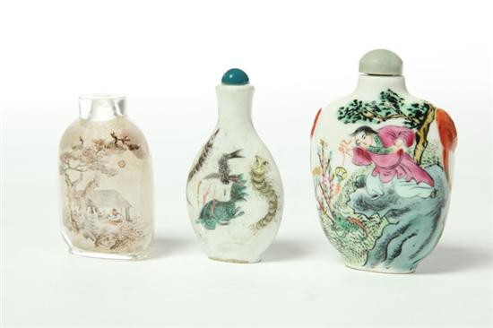 THREE SNUFF BOTTLES China 20th 115da5