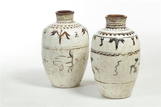 PAIR OF WINE VESSELS Northern 115e88