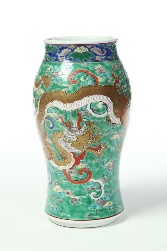 VASE.  China  2nd quarter-20th