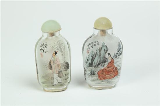 TWO SNUFF BOTTLES China early 115ec7