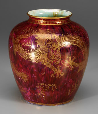Wedgwood lustre dragon jar mottled 11487d
