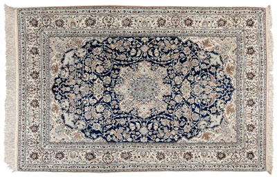 Silk and wool tabriz rug, very finely