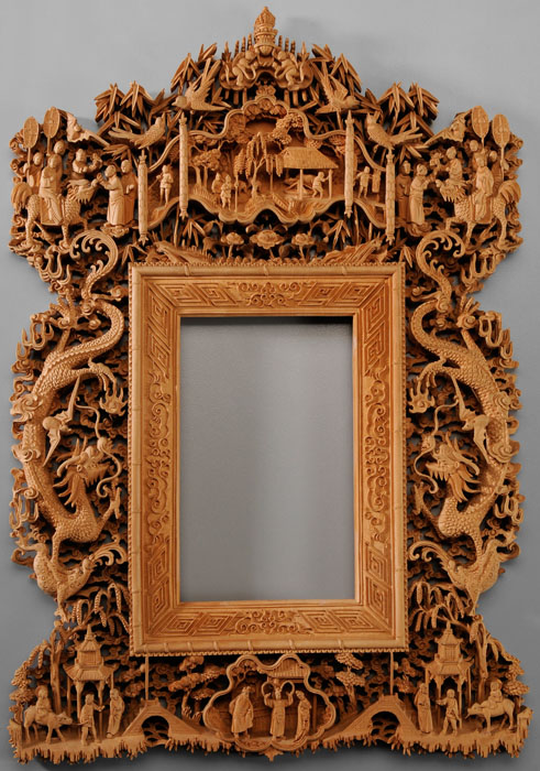 Finely Carved Wood Picture Frame 114a3e