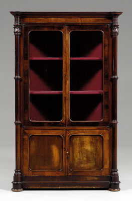 Classical mahogany vitrine cabinet,