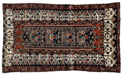 Baktiari rug, rectangular central