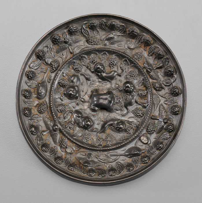 Silvery Bronze Mirror Chinese  117c54