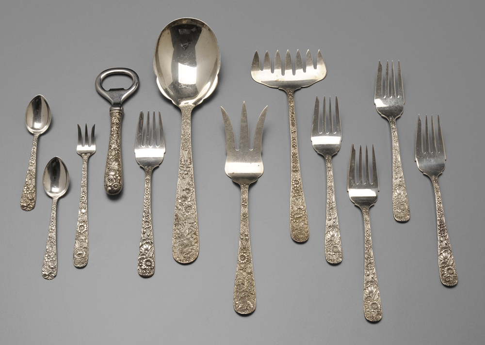 Twelve Pieces Kirk Repouss Sterling 118a31