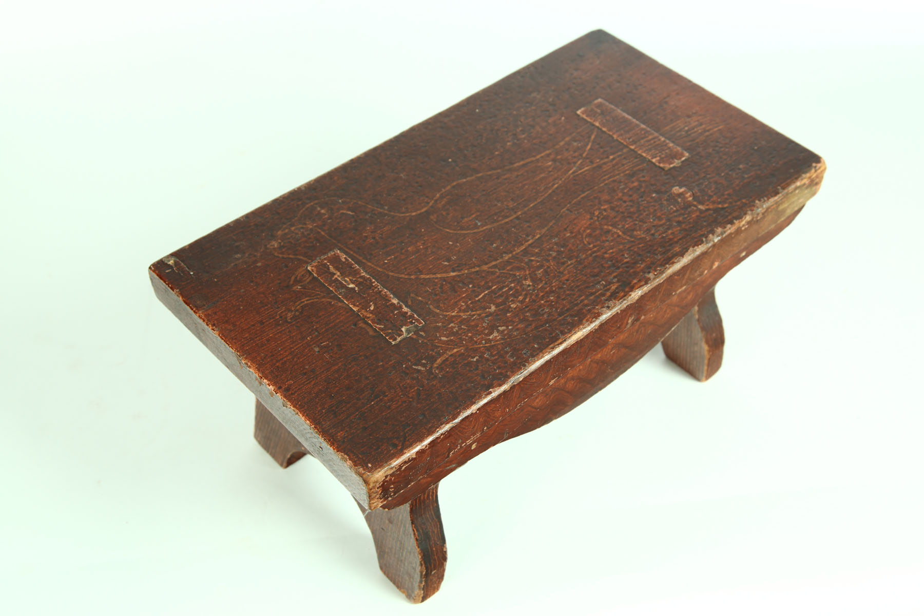 DECORATED FOOTSTOOL American 11713f