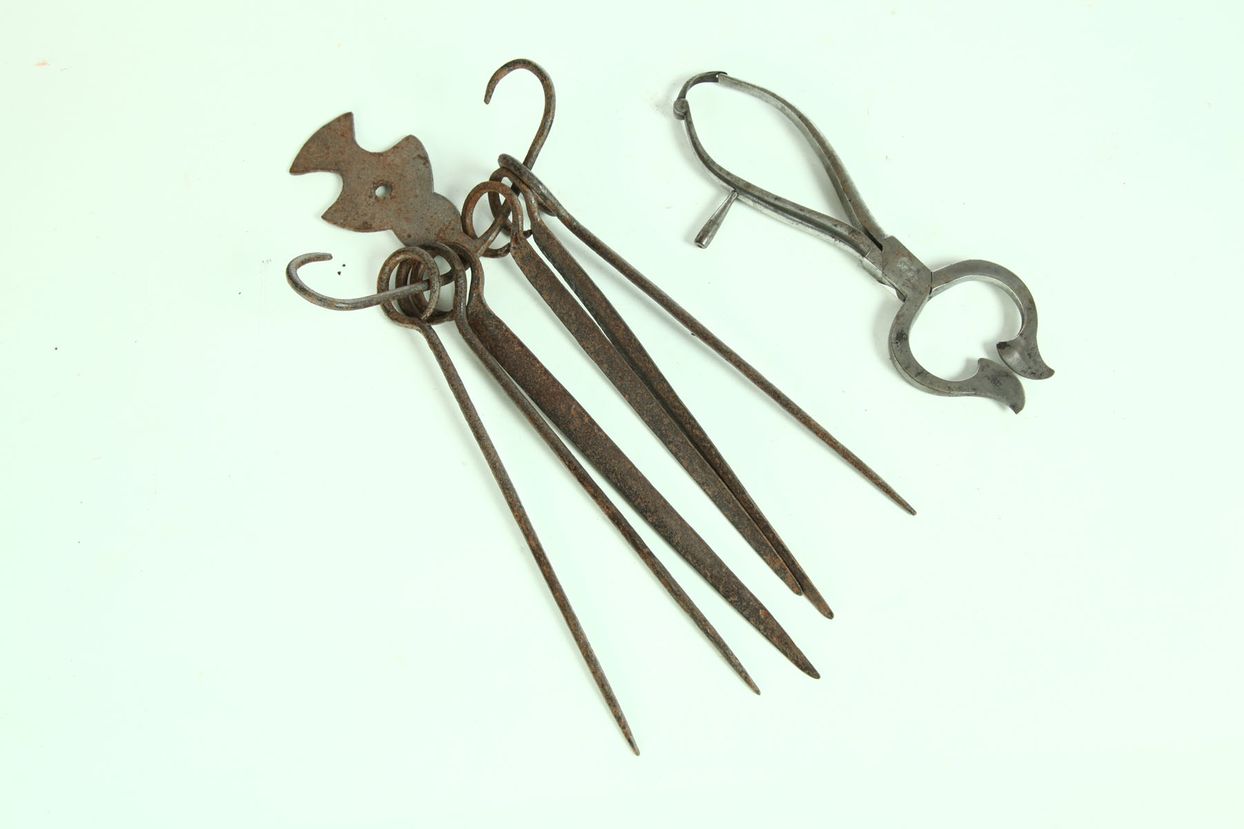 WROUGHT IRON SUGAR NIPPERS AND 117160