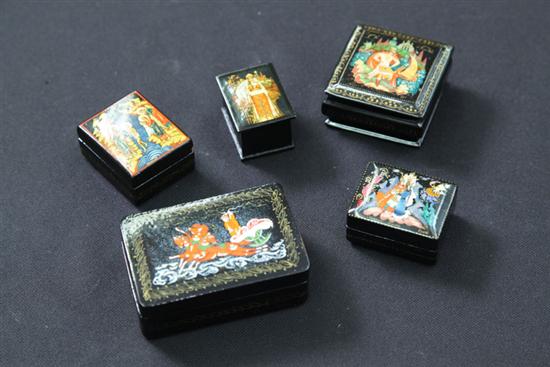 FIVE DECORATED RUSSIAN LACQUER