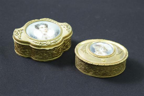 TWO GILT BRONZE TRINKET BOXES WITH 11732d